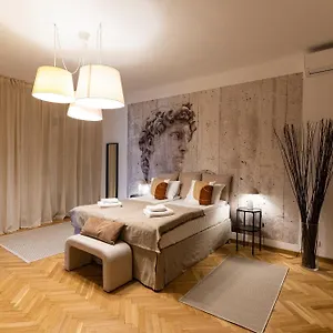Rezident Eminescu Apartamento